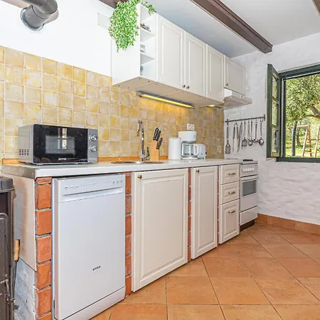 Beautiful In With Wifi Holiday home