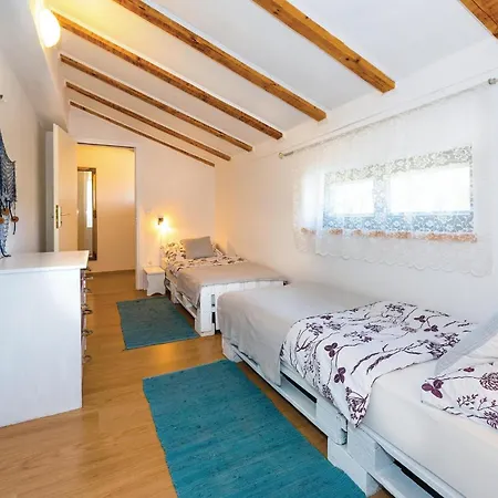 Beautiful In With Wifi Holiday home
